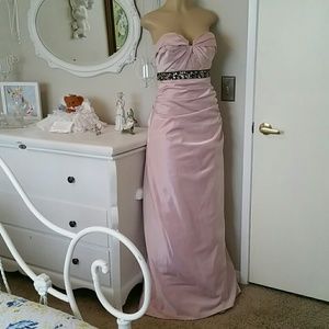 NWT Gorgeous lavender Love gown